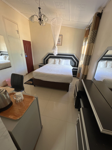 Bedroom 3, Nalikwanda Guest House, Kabwe