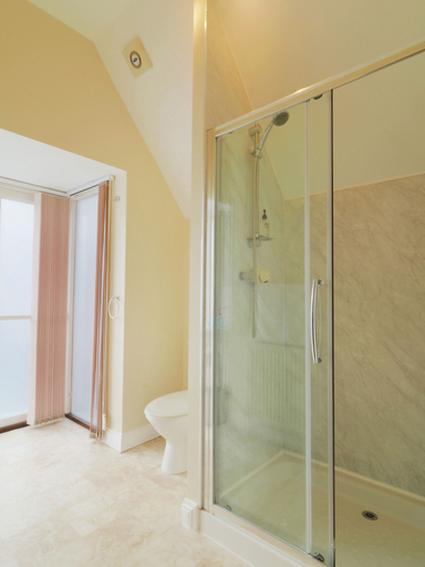 Bathroom 3, Kings Corner- Townhouse in the city, Kent