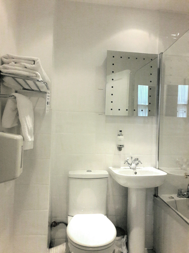 Bathroom 4, Argyll Hotel, Glasgow