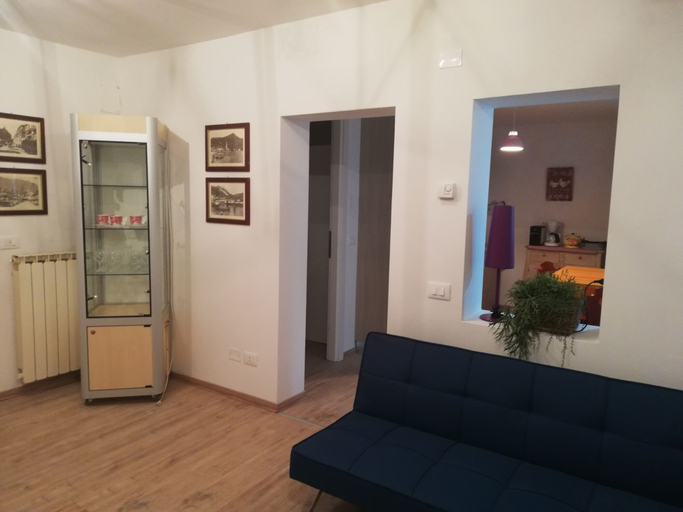 Living area, Residence Maopepe, Como