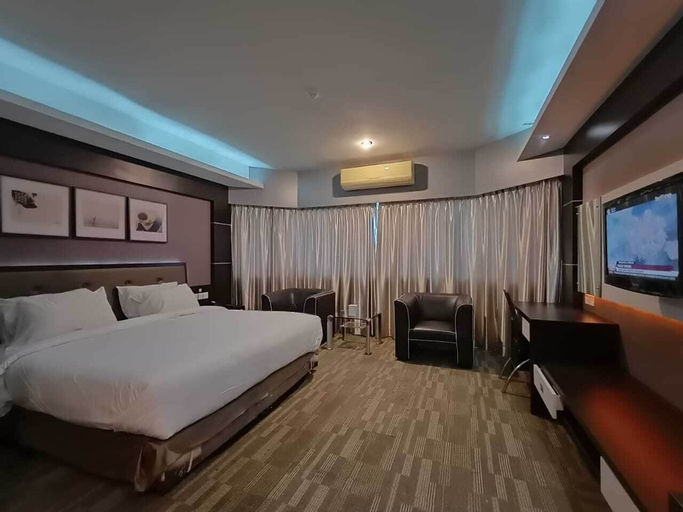 Plaza Hotel, Tanjung Pinang