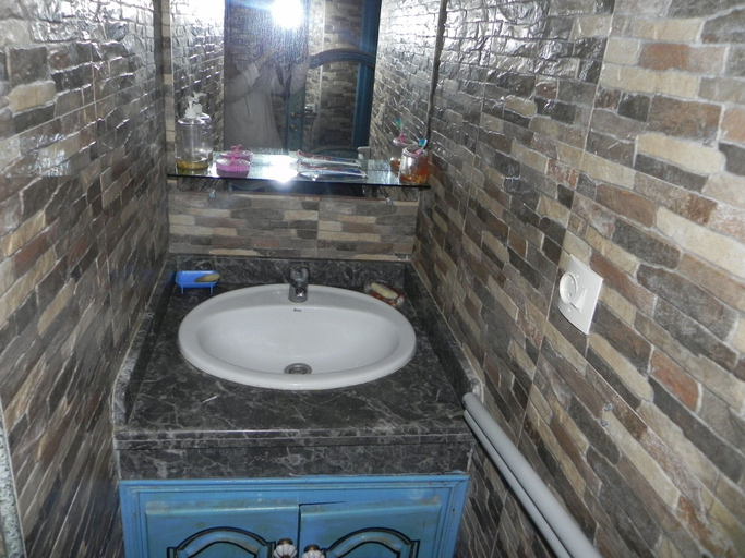 Bathroom, Riad Dar Statia, El Jadida