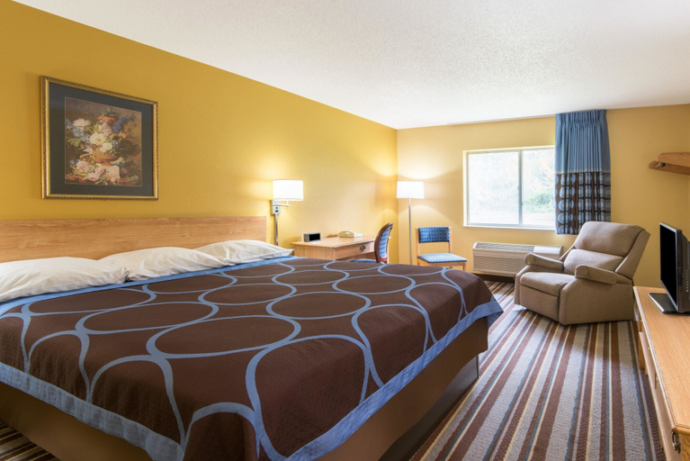Bedroom 3, Super 8 by Wyndham Medina, Medina