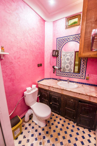 Bathroom 5, Riad Atlas Mejbar, Marrakech