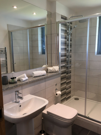 Bathroom, Taymouth Marina -7 Lawers View, Perthshire and Kinross