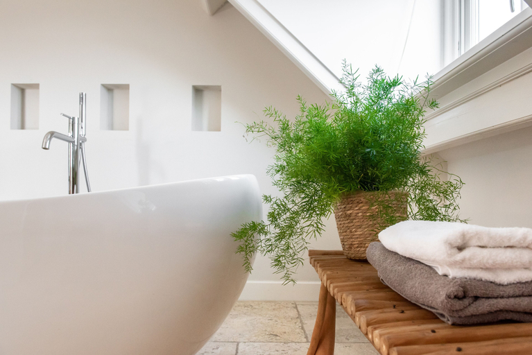 Bathroom 3, Villa Oldenhoff, Abcoude