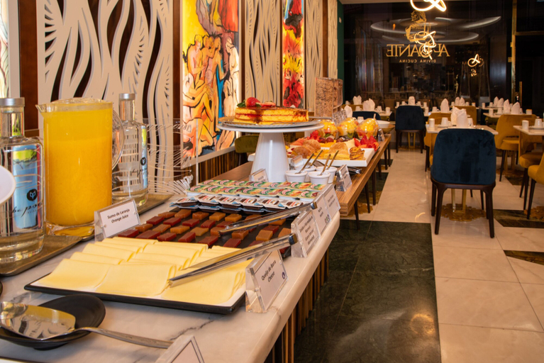Food & Drinks 5, Be Poet Baixa Hotel, Lisbon