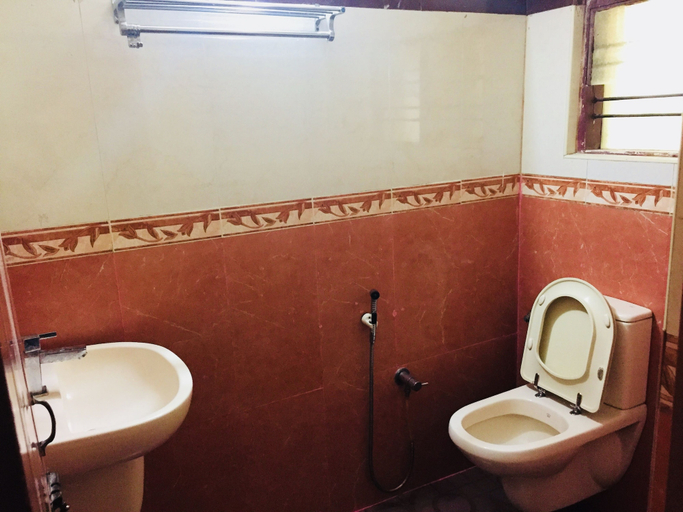 Bathroom 3, New Queens Residency, Ernakulam