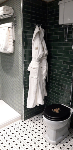 Bathroom 3, Ocean Mist Leith, Edinburgh