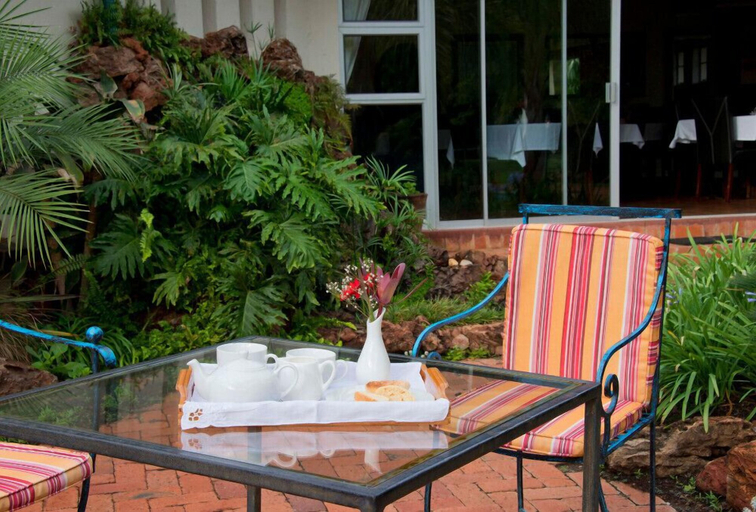 Others 4, Woodlands Guest Lodge, Harare