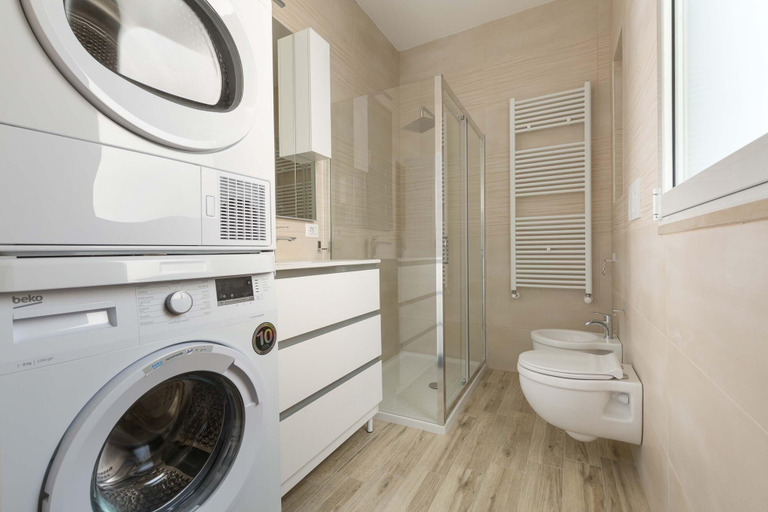 Bathroom 4, 2252 Suite 79 by Barbarhouse, Lecce