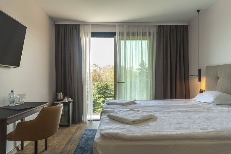 Bedroom 2, Amiral Hotel, Varna