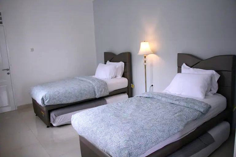 Bedroom 13