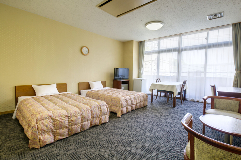 Bedroom 4, Yugawara Mizunokaori, Yugawara