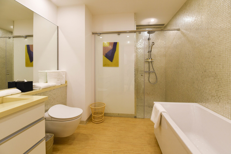 Bathroom 4, The Clouds Apartment, Shenzhen