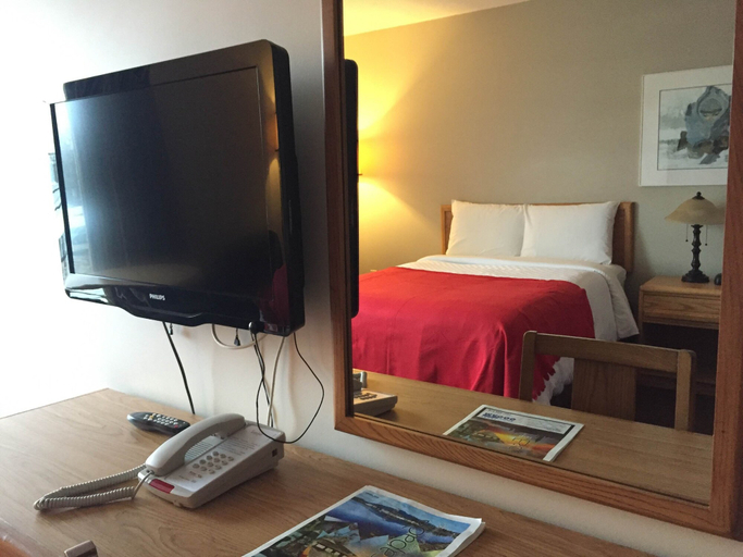 Bedroom 3, Auberge Du Grand Lac, Memphrémagog