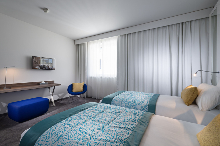 Bedroom 12