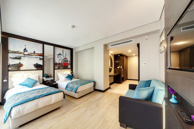 Bedroom 4, Mukarnas Taksim Hotel, Beyoğlu