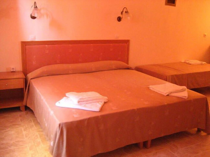 Bedroom 5, Baladinos Apartments, Crete