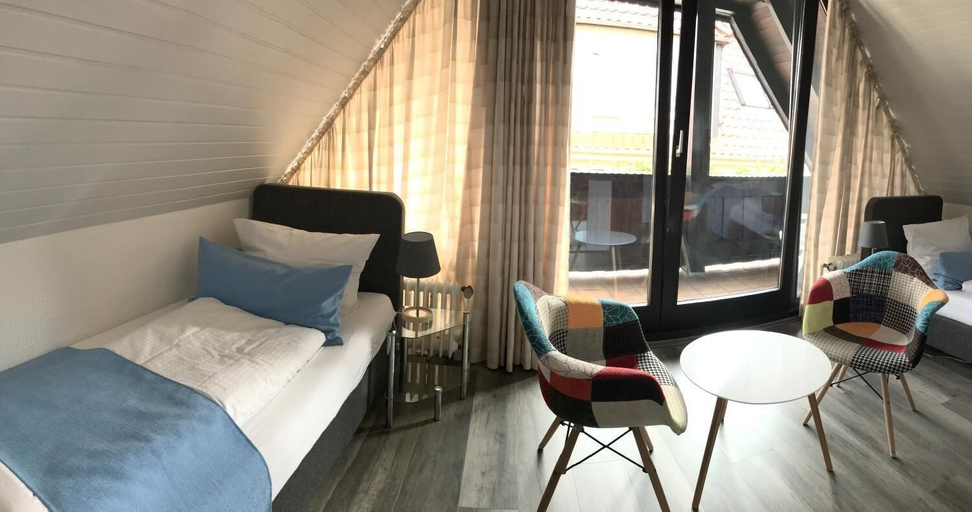 Bedroom 3, Hotel zum braunen Hirschen, Höxter