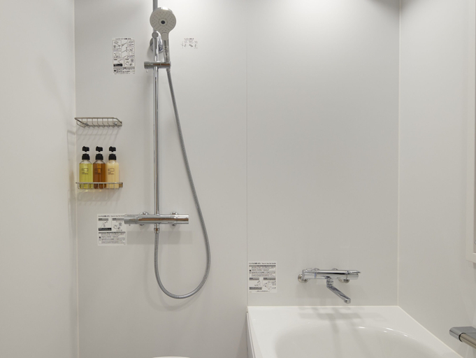 Bathroom 4, hotel androoms Kyoto Shichijo, Kyoto