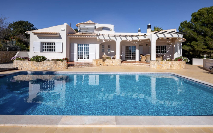 Pool 3, Beautiful 3-bed Villa in Faro Spool & Seaview, Faro