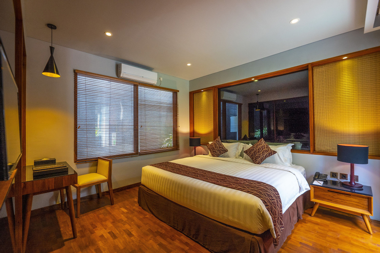 Bedroom 30