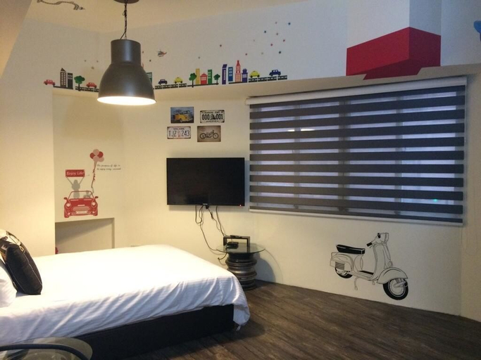 Bedroom 5, Traveler Station R15, Kaohsiung