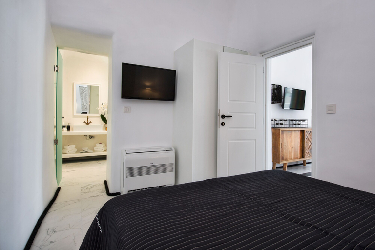 Bedroom 2, Mirinda Villa, South Aegean