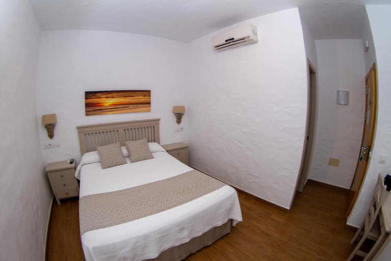 Bedroom 3, Hotel Almadraba, Cádiz
