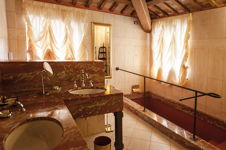 Bathroom 5, Borgo Pilotti Hotel & Restaurant, Macerata