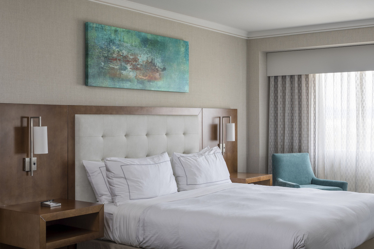 Bedroom 3, Hilton Tucson East, Pima