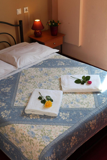 Bedroom 4, Emporikon, Central Macedonia