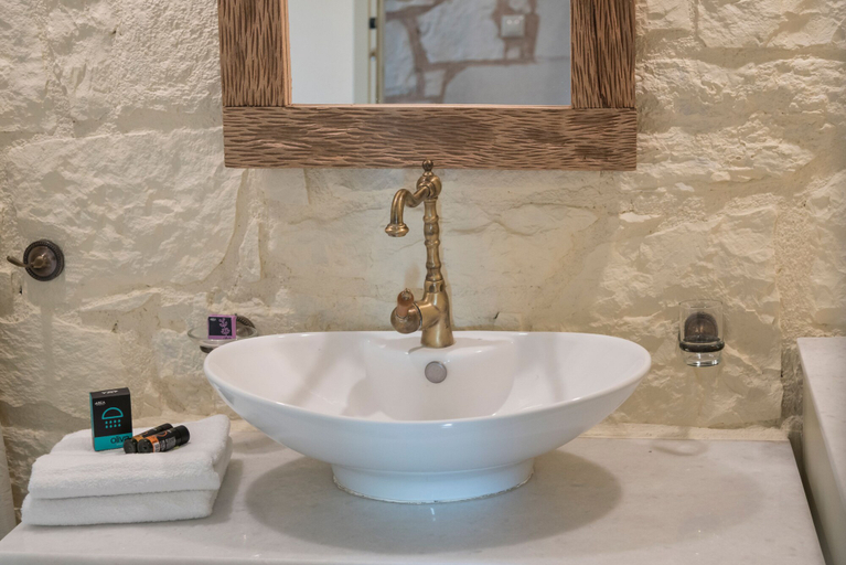 Bathroom 3, Boutique Villa Petra Amanda, Crete
