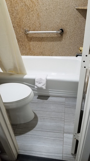 Bathroom 3, Prestige Inn, Houston
