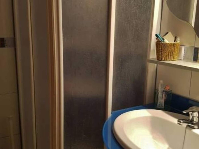 Bathroom 4, Casa De La Creu, Girona