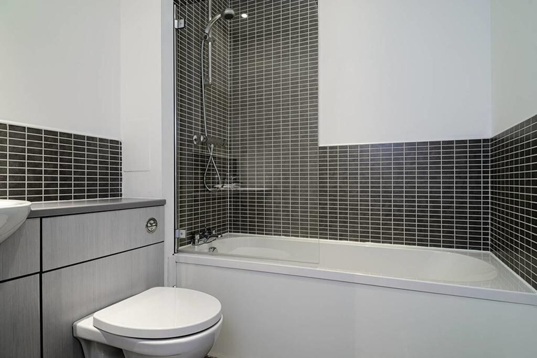 Others 3, Fabulous Apartment near Edinburgh Center, Edinburgh