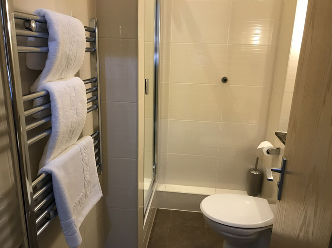 Bathroom 4, Castle Green Hotel In Kendal, BW Premier Collection, Cumbria
