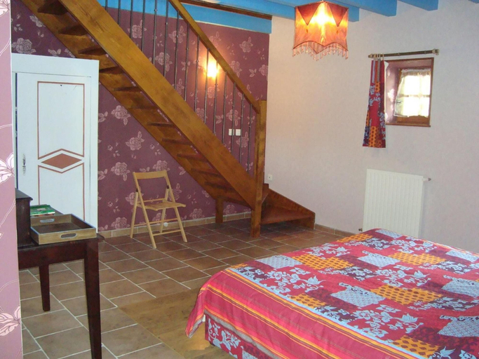 Bedroom 3, La Grange de Felix, Jura