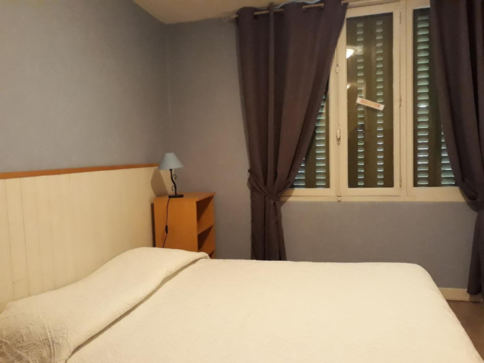 Bedroom 3, La Caravelle, Puy-de-Dôme