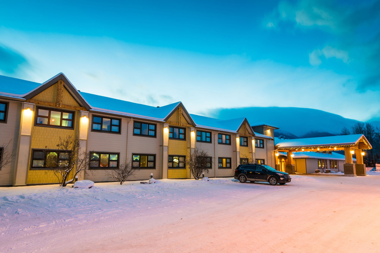 Exterior & Views 2, Prestige Hudson Bay Lodge & Conference Centre, WorldHotels, Bulkley-Nechako