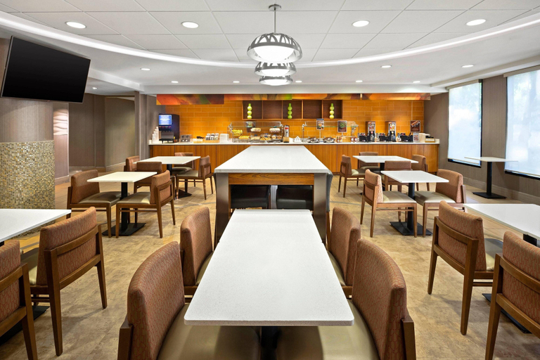 Food & Drinks 5, SpringHill Suites Flagstaff, Coconino