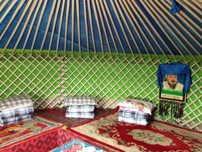 Bedroom, Xanadu yurts, Xilin Gol