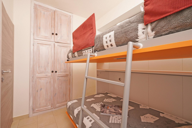 Bedroom 4, Centro Residenziale Benaco - CRB, Brescia
