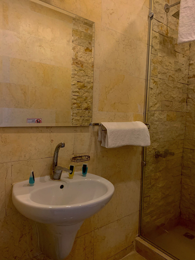 Bathroom 5, Sahara Pyramids Inn, Unorganized in Al Jizah