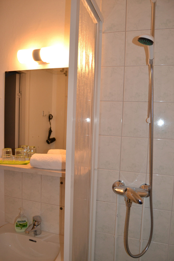 Bathroom 3, Hotel Utsjoki, Lapland