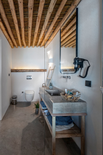 Bathroom 5, Harbour Suites, Fethiye