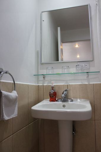 Bathroom 3, Park View Hotel y Restaurante, Alajuela
