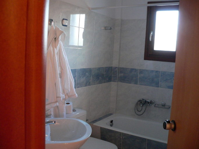 Bathroom 4, Kyma Hotel, North Aegean