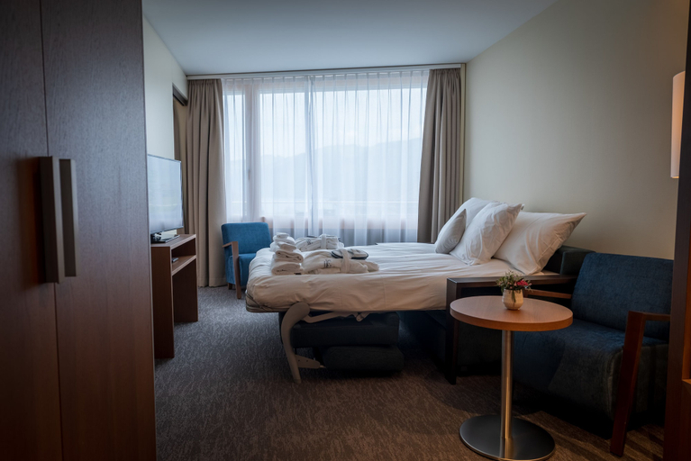 Bedroom 3, Belvédère Strandhotel, Niedersimmental